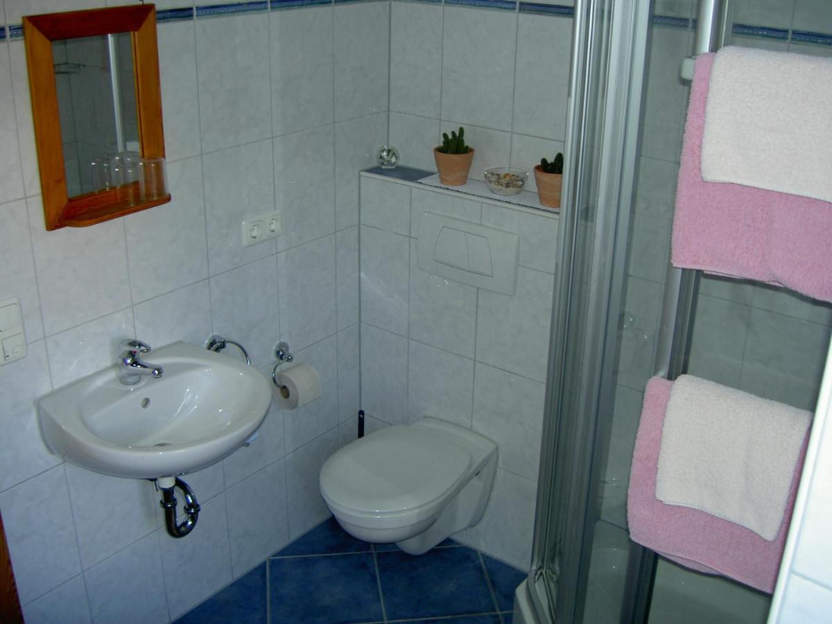 Landhaus Familie Doll Ferienwohnung Emerde Bichl Esterno foto
