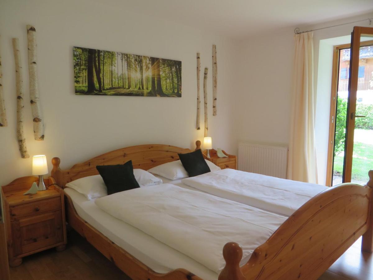 Landhaus Familie Doll Ferienwohnung Emerde Bichl Esterno foto